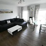 Am Schloss 4* شفيرين
