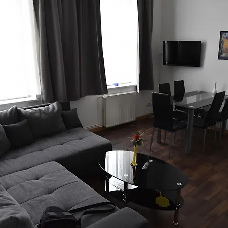 Am Schloss Guest house