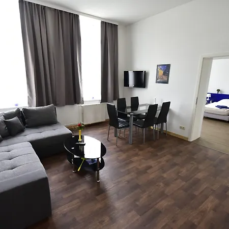 Am Schloss Guest house 4*