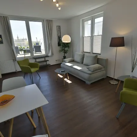 Am Schloss Guest house 4*