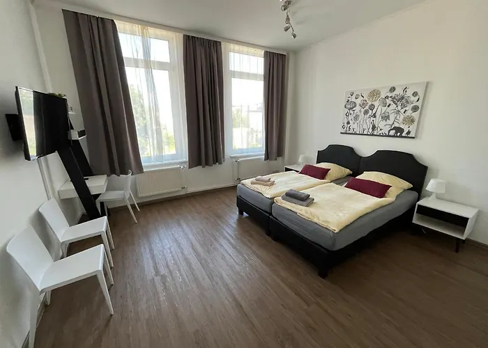 Am Schloss Gasthof 4*