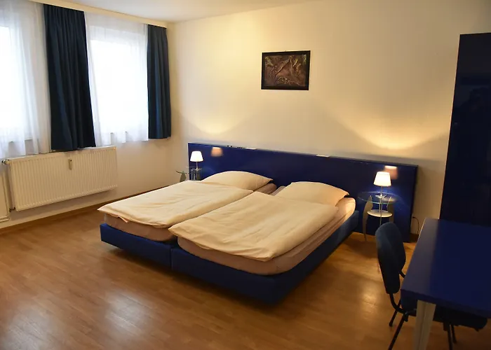 Gasthof Am Schloss 4*